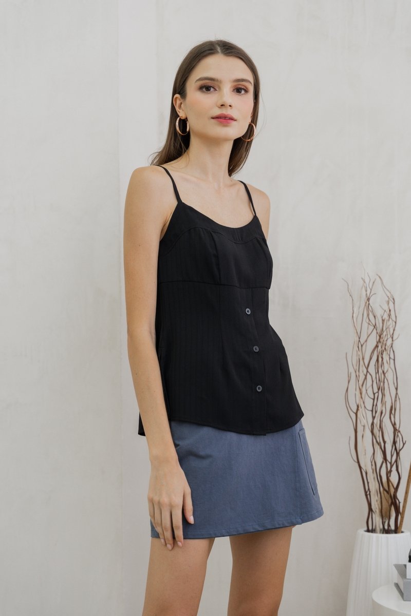 Calianna Button Camisole Top In Black (XS)
