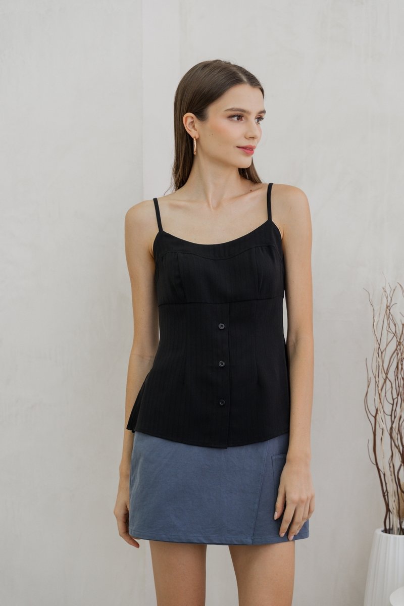Calianna Button Camisole Top In Black (XS)
