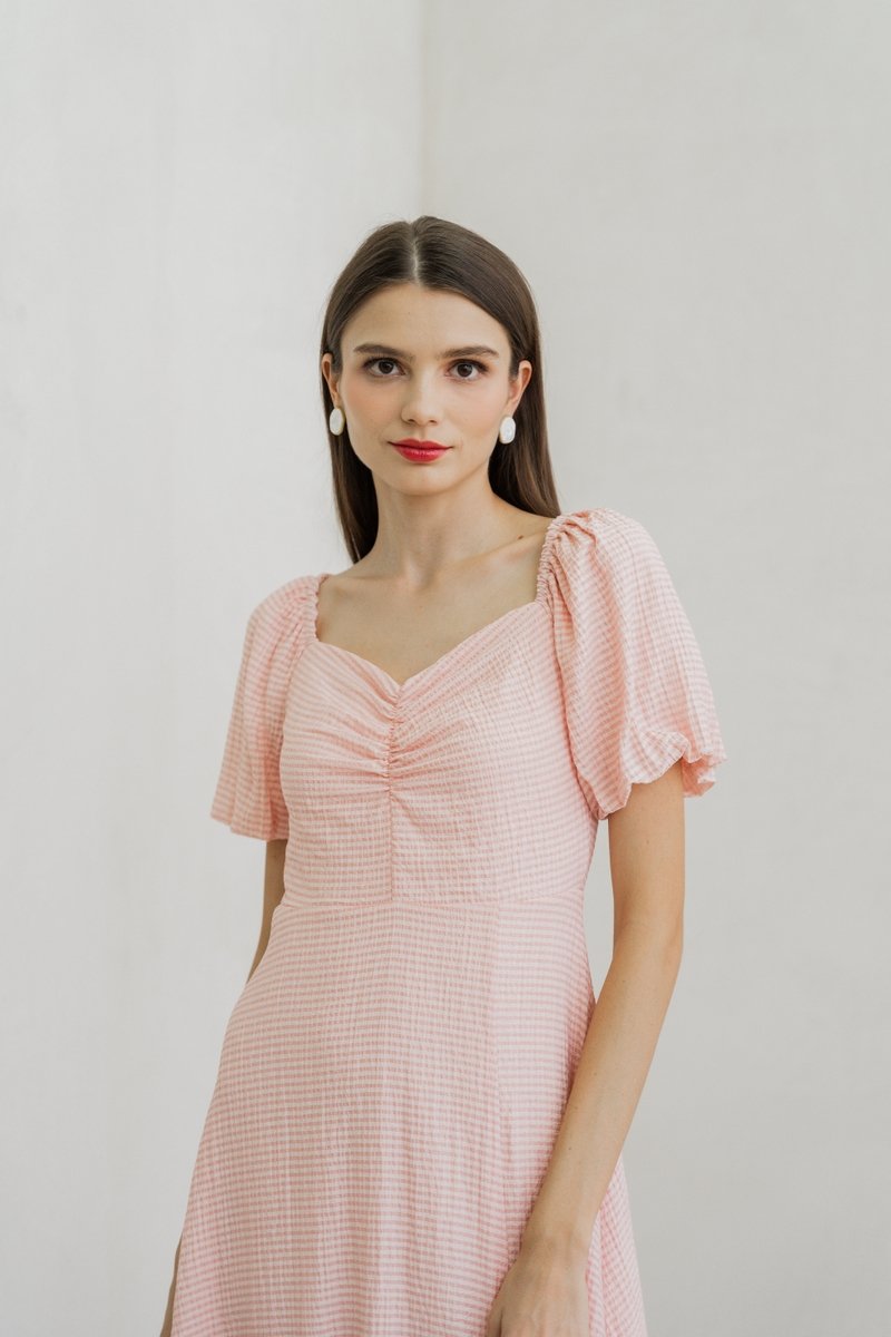 Zila Sweetheart Gingham Midi Dress In Pink