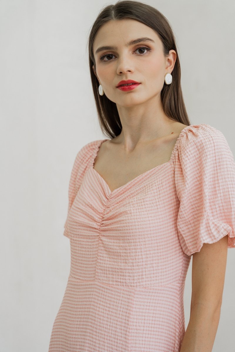 Zila Sweetheart Gingham Midi Dress In Pink