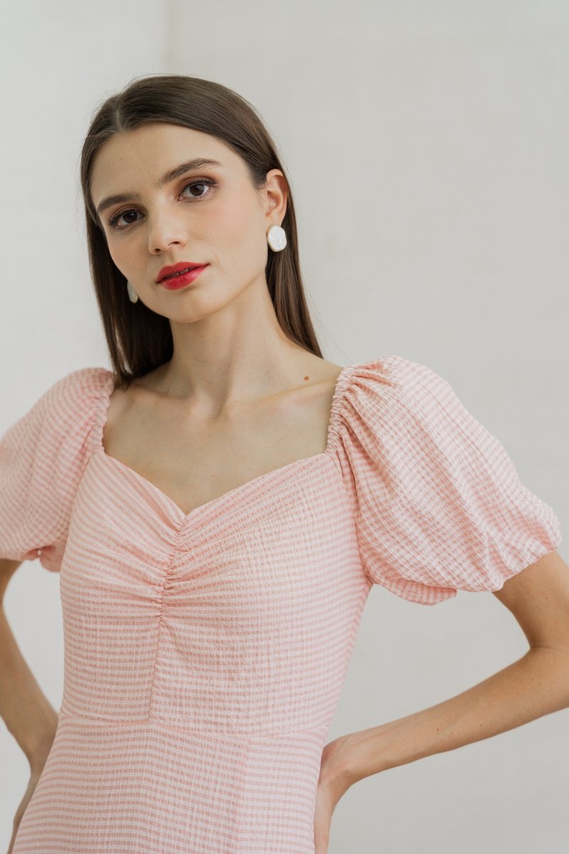 Zila Sweetheart Gingham Midi Dress In Pink