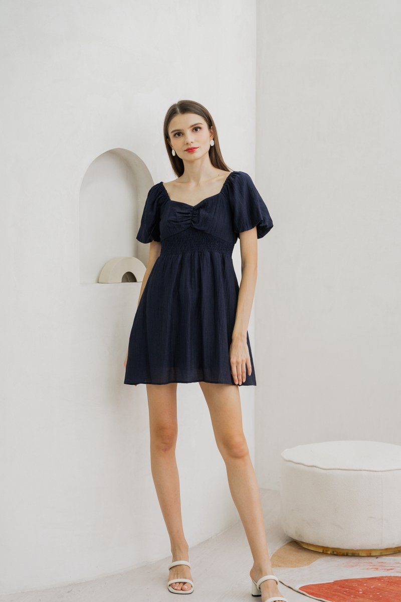Shay Textured Sweetheart Dress Romper In Navy (XS)