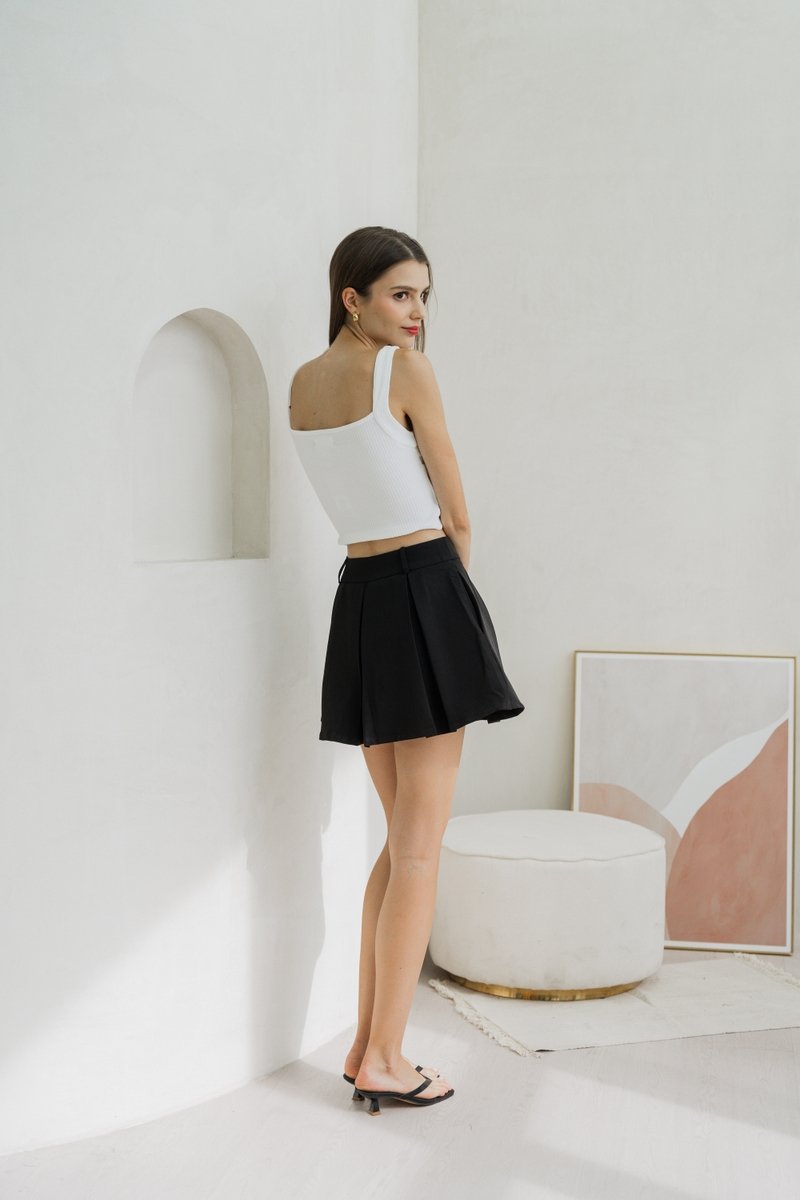 Giselle Padded Overlap Crop Top In White
