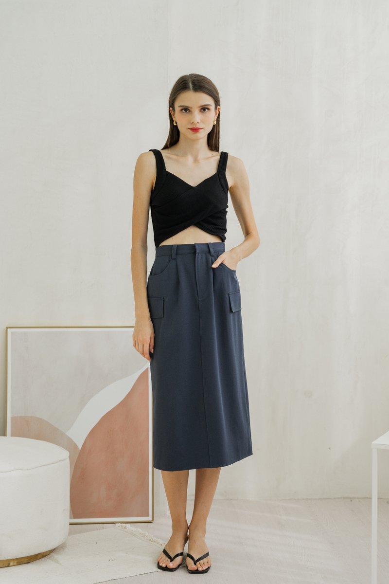 Giselle Padded Overlap Crop Top In Black (XS)