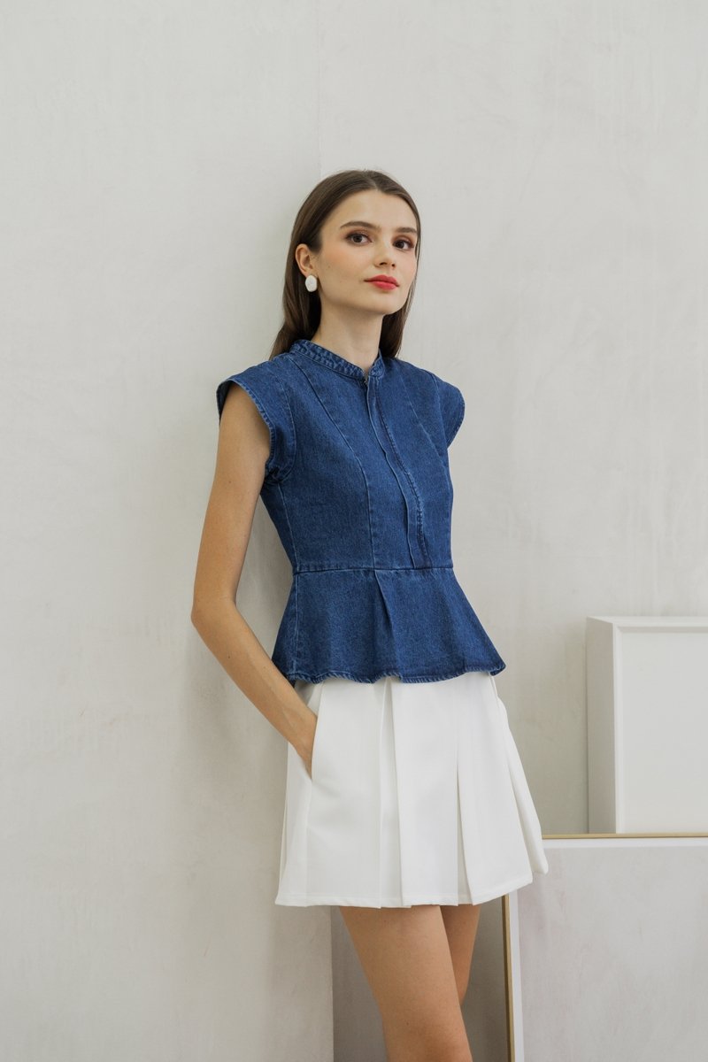 Eliza Front Zipper Mandarin Collar Denim Top (XS)