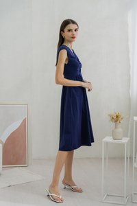 Davina Ruched Cotton Midi Dress In Navy (XS)