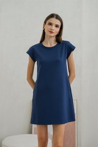 Braelynn Shift Dress In Navy (XS)