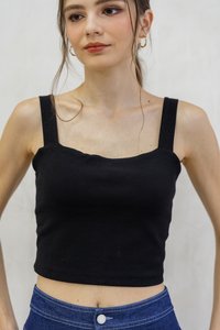 Angelica Padded Ribbed Crop Top In Black