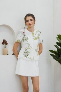 Karla Eyelet Button Top (XS)