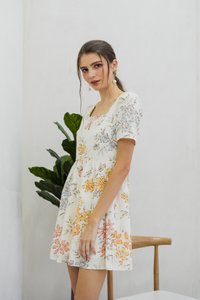 Jovie Eyelet Floral Dress (XXL)