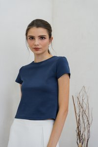 Braelynn Baby Tee In Navy