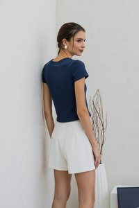 Braelynn Baby Tee In Navy