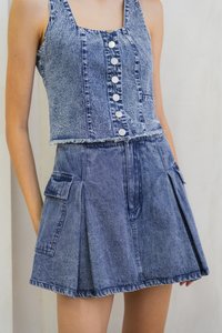 Amberlyn Denim Cargo Skort In Acid Wash (XS)