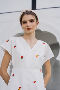 Dalia Overlap Embroidery Dress Romper In White (XS)