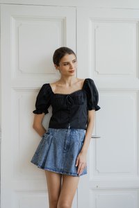 Zinnia Ribbon Button Top In Black (XS)