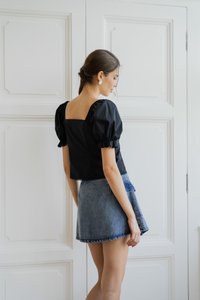 Zinnia Ribbon Button Top In Black (XS)