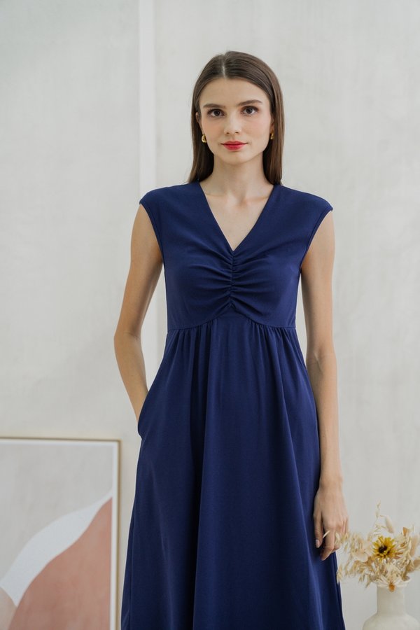 Davina Ruched Cotton Midi Dress In Navy (XS)