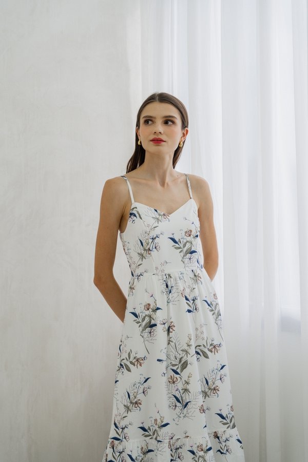 Aleena Floral Camisole Midi Dress In White (XS)