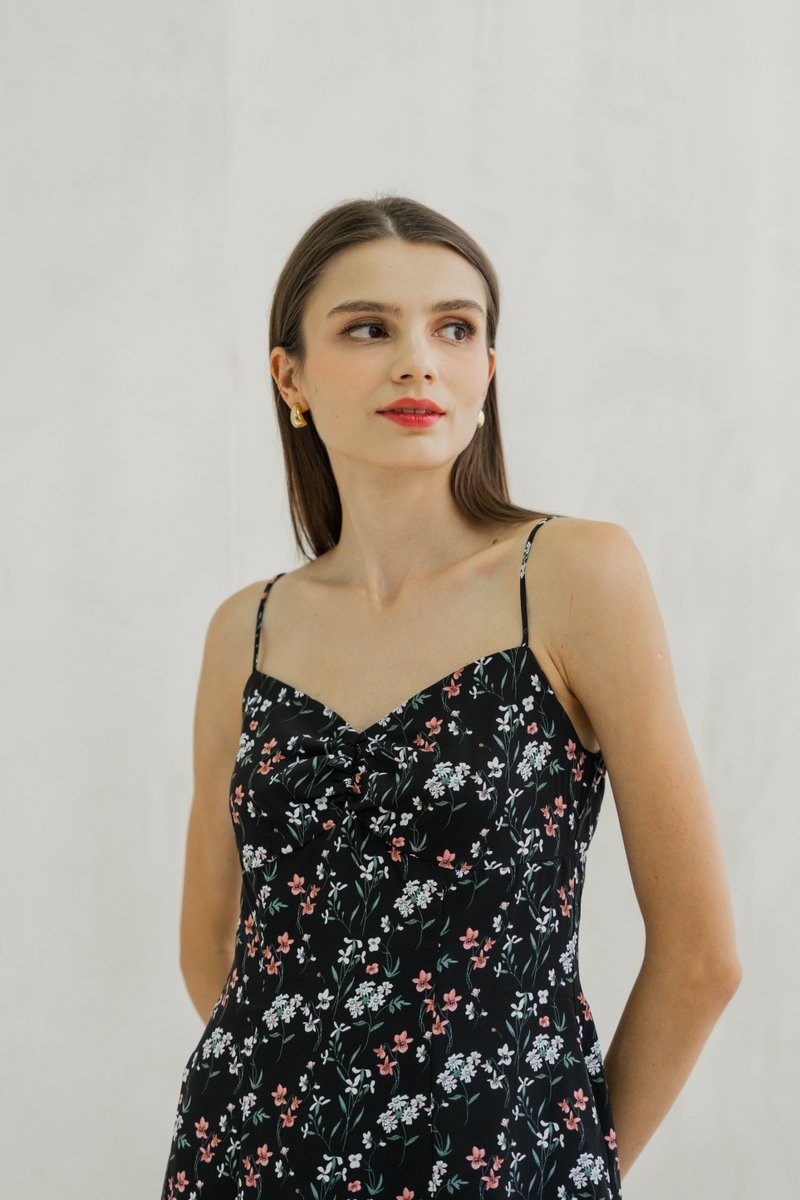 Sylvie Camisole Floral Midi Dress In Black (XS)