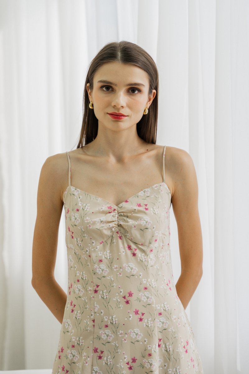 Sylvie Camisole Floral Midi Dress In Cream (XS)