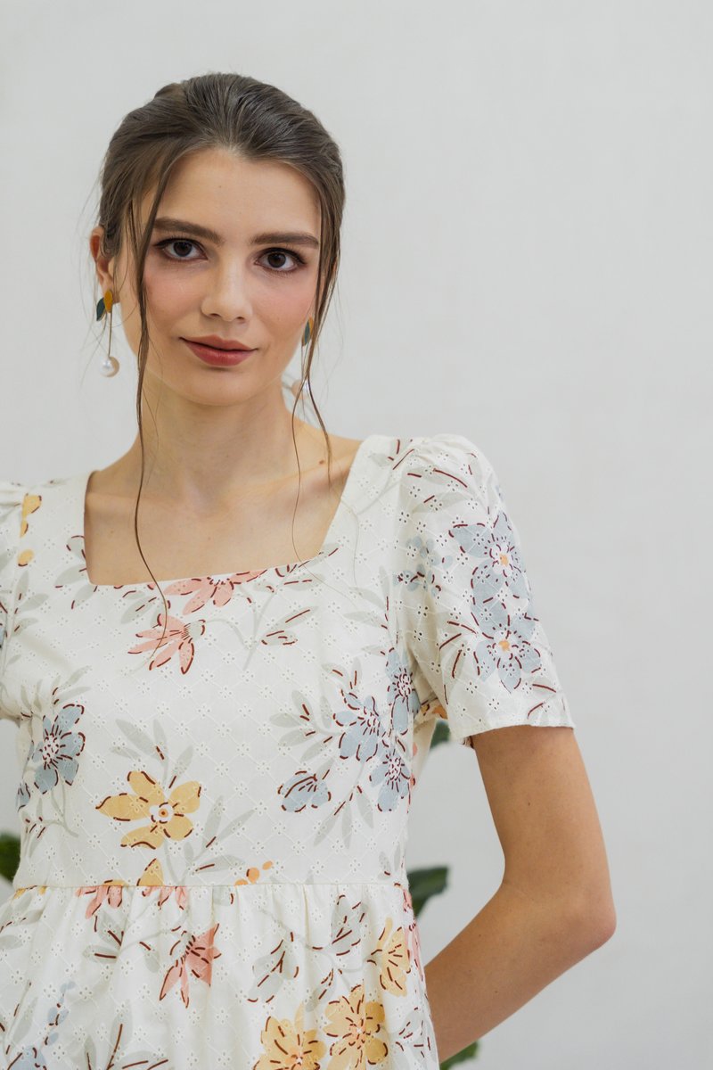 Jovie Eyelet Floral Dress (XXL)
