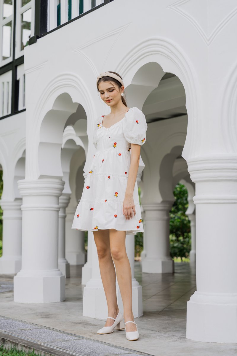Dalia Puff Sleeves Embroidery Dress In White