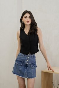 Maris Button Vest Top In Black