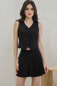 Maris Button Vest Top In Black