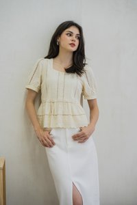 Alexa Eyelet Button Top In Cream (XS)