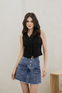 Maris Button Vest Top In Black