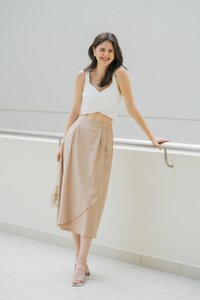 Bora Overlap Midi Skirt In Khaki(L)