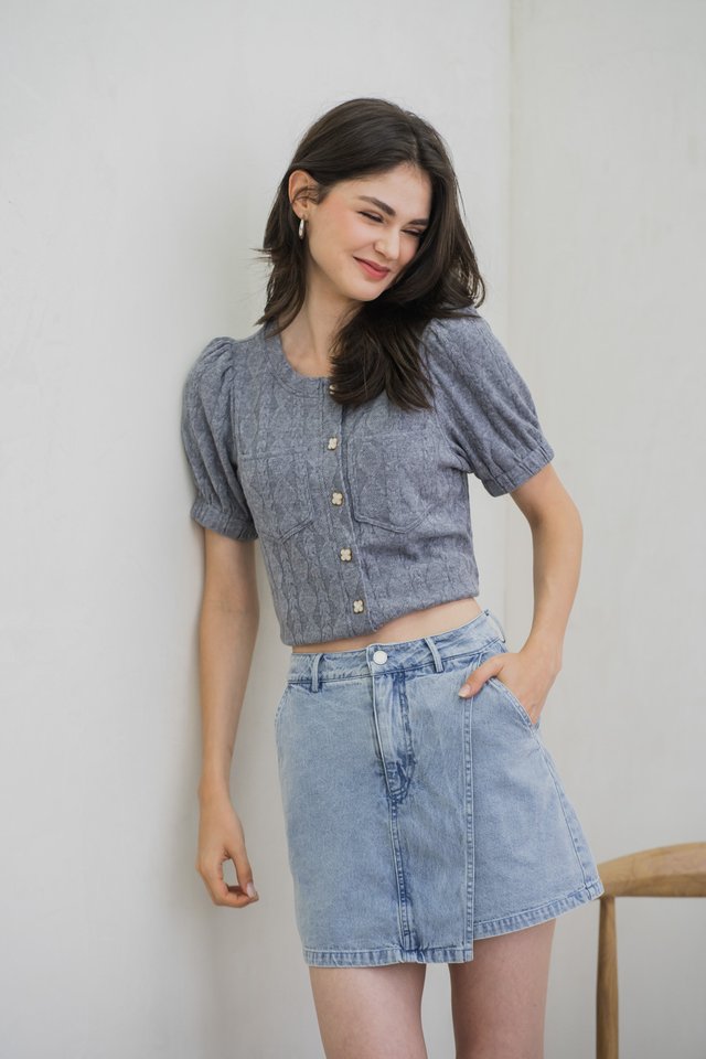 Julia Clover Button Knit Top In Grey