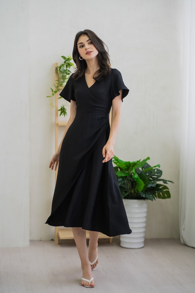Gracie Side Ruched Wrap Maxi Dress In Black (XS)