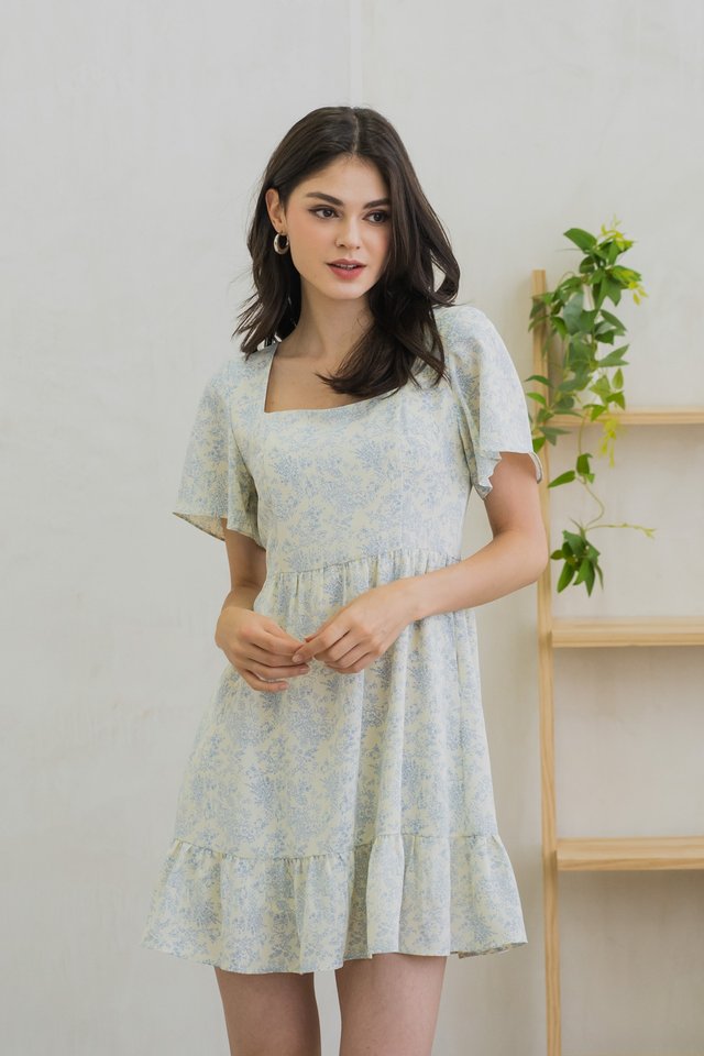 Leia Flare Sleeve Porcelain Floral Dress (XS)