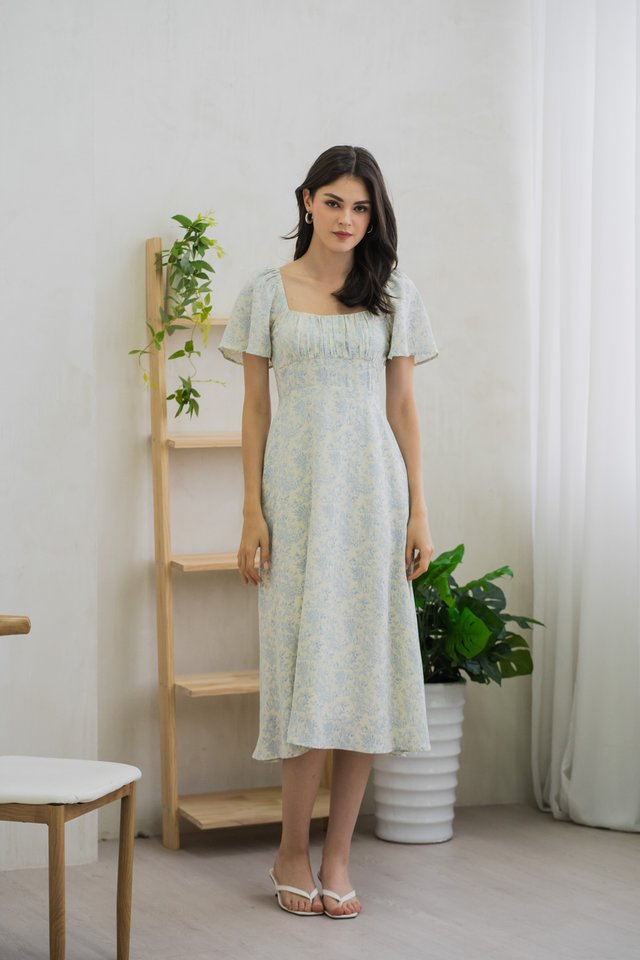 Leia Porcelain Floral Ruched Maxi Dress