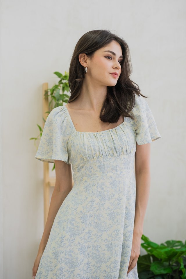 Leia Porcelain Floral Ruched Maxi Dress