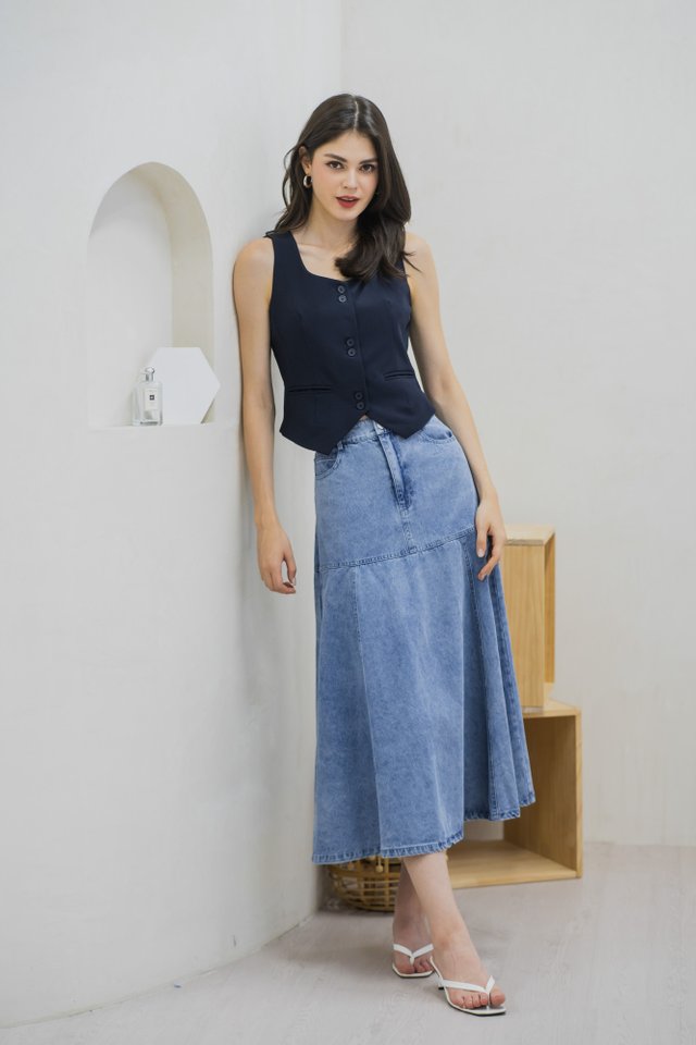 Tiana Vest Duo Button Top In Navy