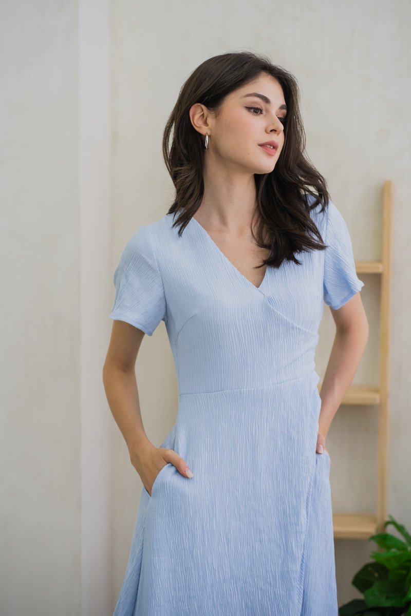 Gracie Side Ruched Wrap Maxi Dress In Blue (XS)