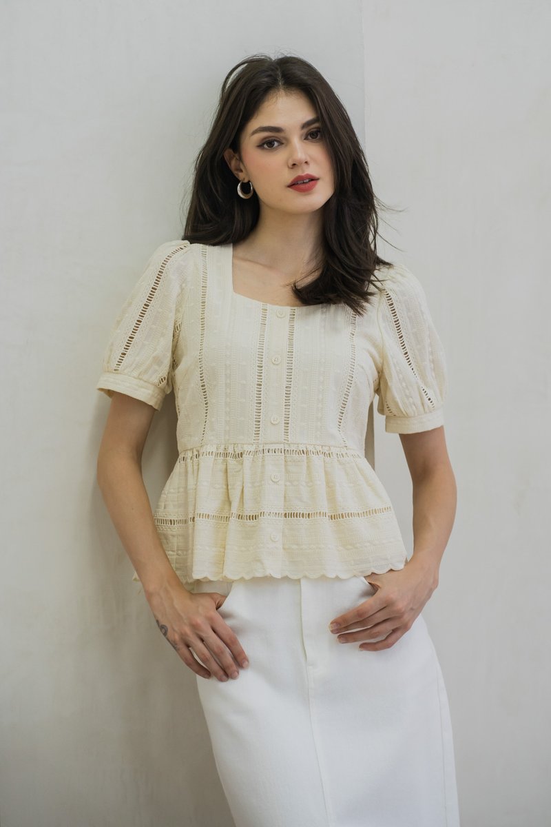 Alexa Eyelet Button Top In Cream (XS)