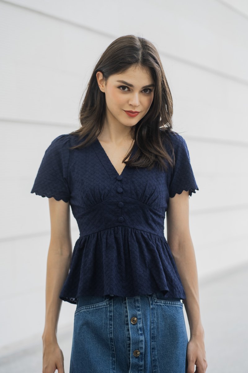 Layana Button Empire Babydoll Top In Navy (XS)