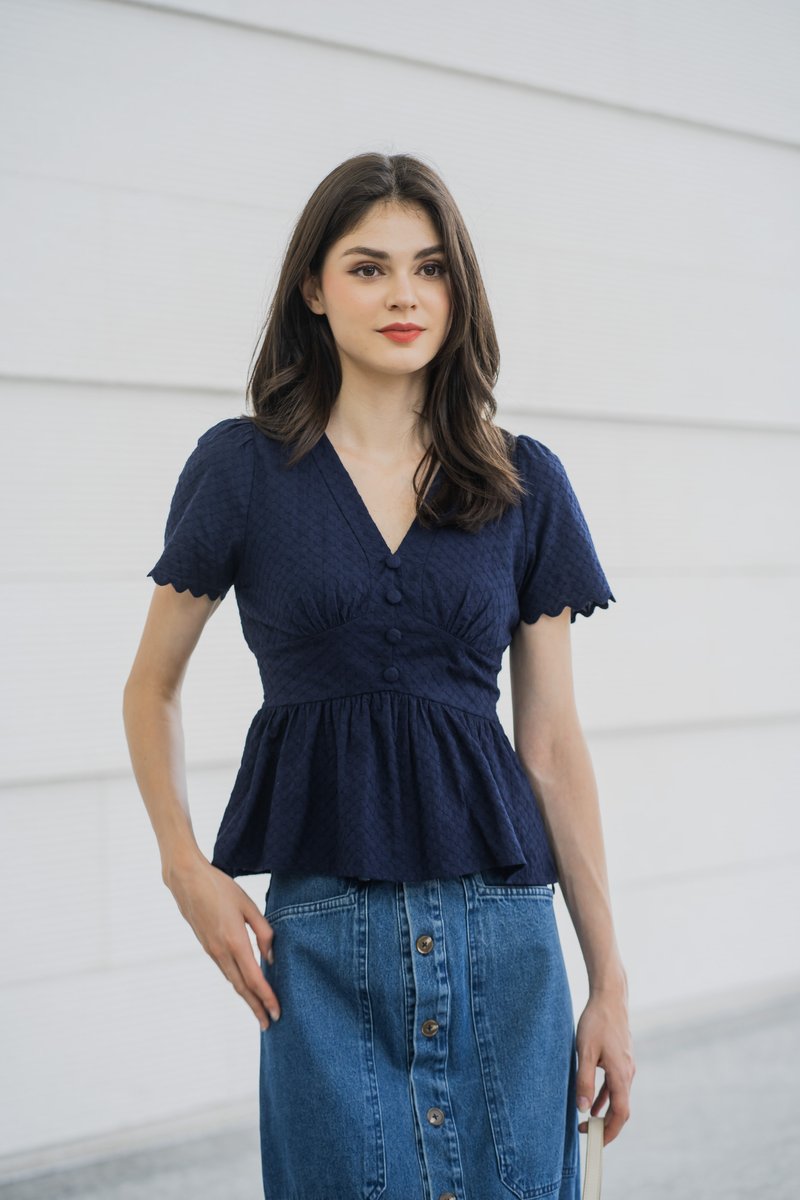Layana Button Empire Babydoll Top In Navy (XS)