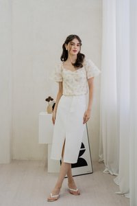 Cheyenne Embroidery Floral Top (XS)