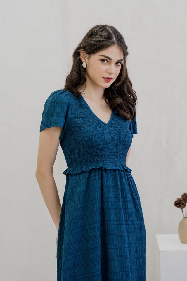 Coraline Textured Smocked Midi Dress In Teal (XS)