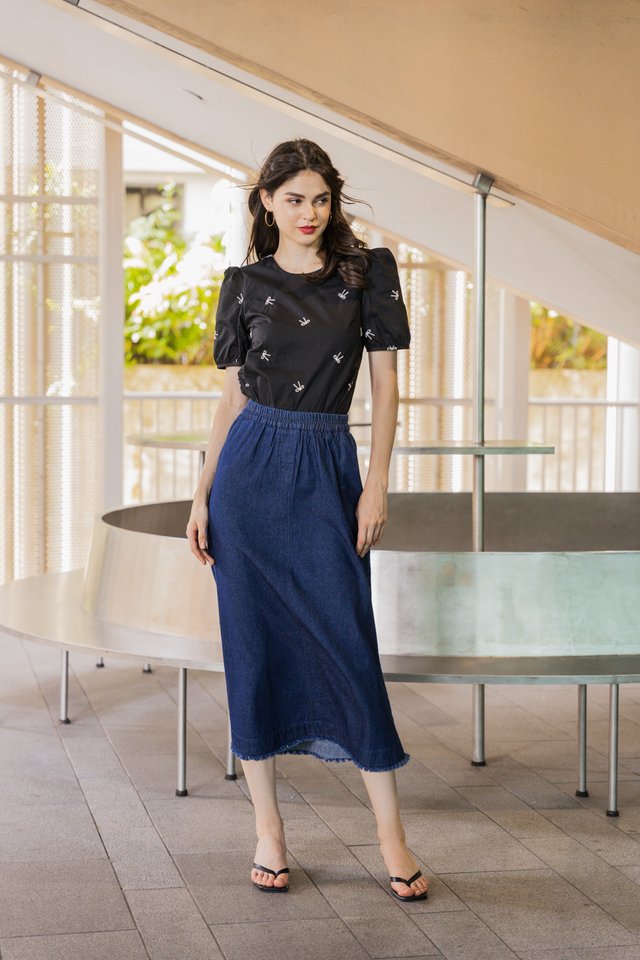 Kristin Elastic Waist Denim Midi Skirt 