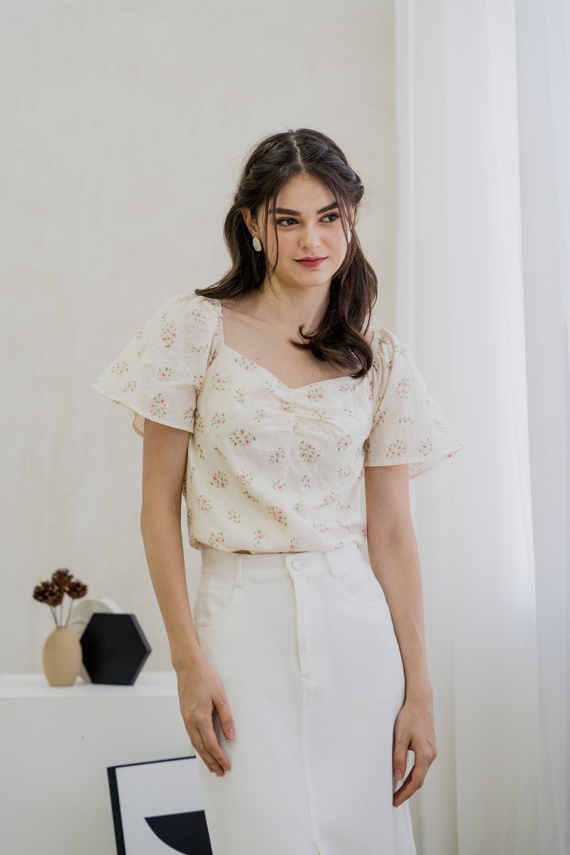 Cheyenne Embroidery Floral Top (XS)