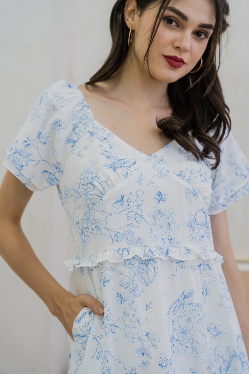 Emerie Porecelain Floral Dress In Blue (XS)