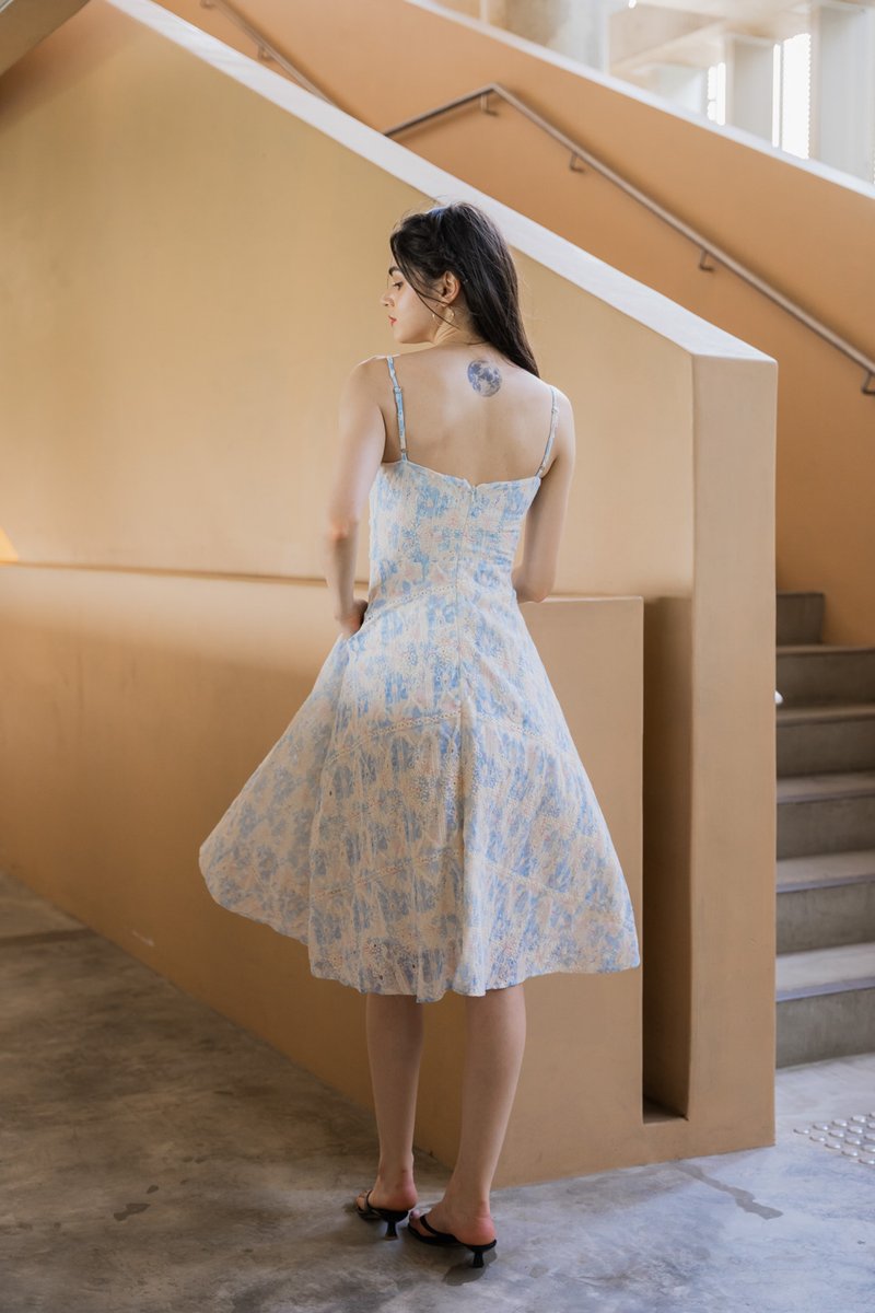 Nicolette Eyelet Camisole Midi Dress (M)