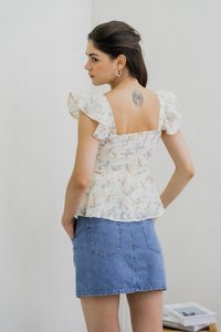 Fiona Eyelet Ruffle Sleeve Top In Cream (XS)