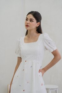 Brynn Mini Floral Embroidery Eyelet Dress In White (XS)