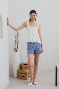 Crishelle Eyelet Ribbon Top In White (XL)